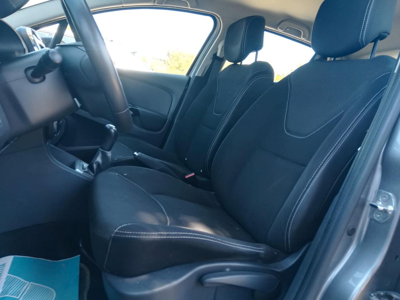 RENAULT - Clio - 1.5 dCi 8V 75 CV 5p. Costume Nat. - NEOPATENTATI - FINANZIABILE - PERMUTE