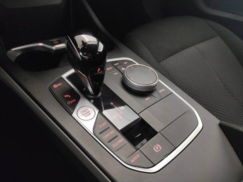 BMW Serie 1 (F40) - 118d 5p. Business Advantage