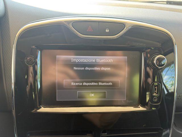 RENAULT Clio 1.2 75CV 5 porte Wave EURO 5 OK NEOPATENTATI