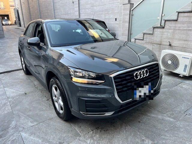 AUDI Q2 1.4 TFSI COD S tronic Business