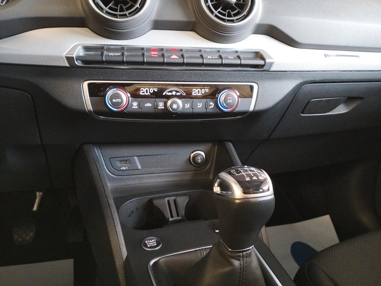 Audi Q2 30 TFSI Business