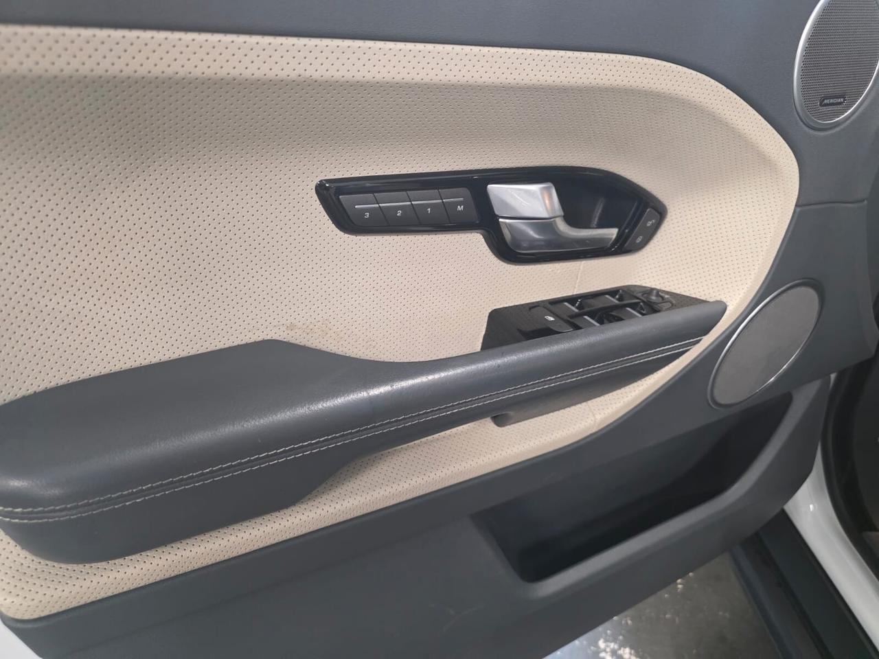 Land Rover Range Evoque 2.2 Sd4 5p. Autobiography