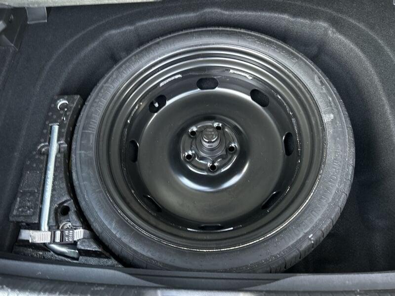 Volkswagen Golf VIII 2020 1.0 tsi evo Life 110cv