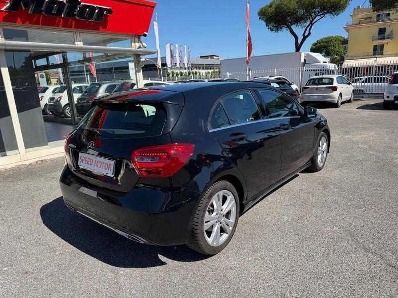 Mercedes-Benz Classe A 200 d Automatic Sport, RETROCAMERA