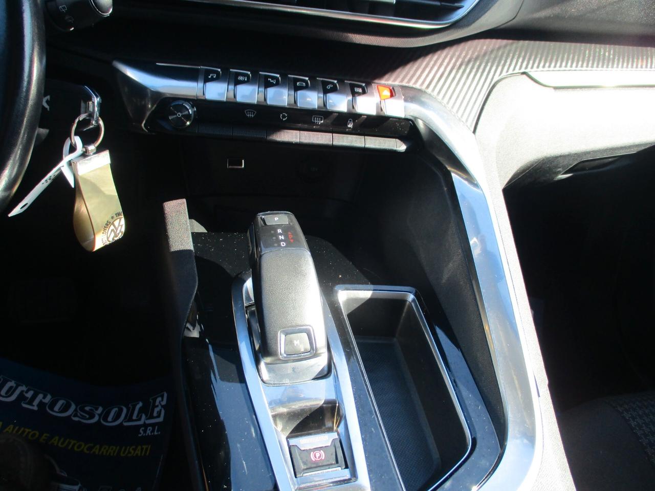 Peugeot 3008 BlueHDi 130 S&S Crossway