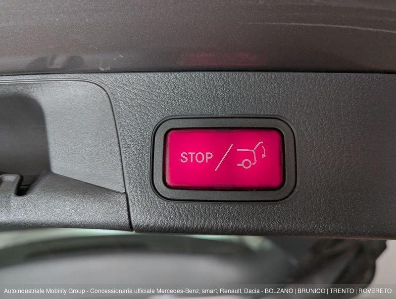 Mercedes-Benz EQB 300 4MATIC PREMIUM