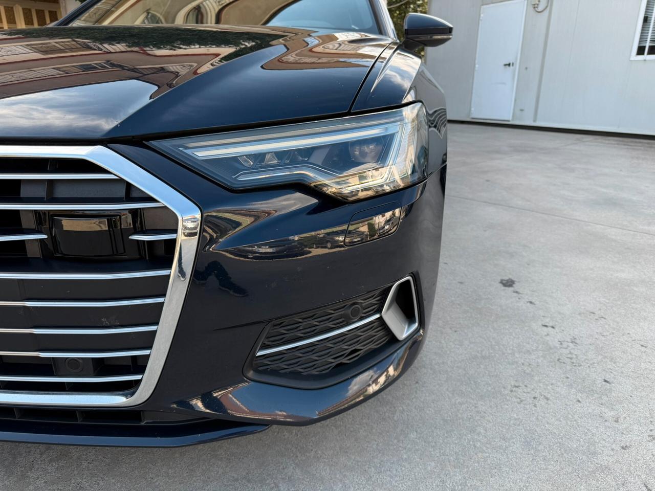 Audi A6 Avant 40 2.0 TDI Sline