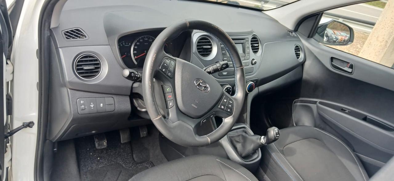 Hyundai i10 1.0 MPI Sound Edition - 2015