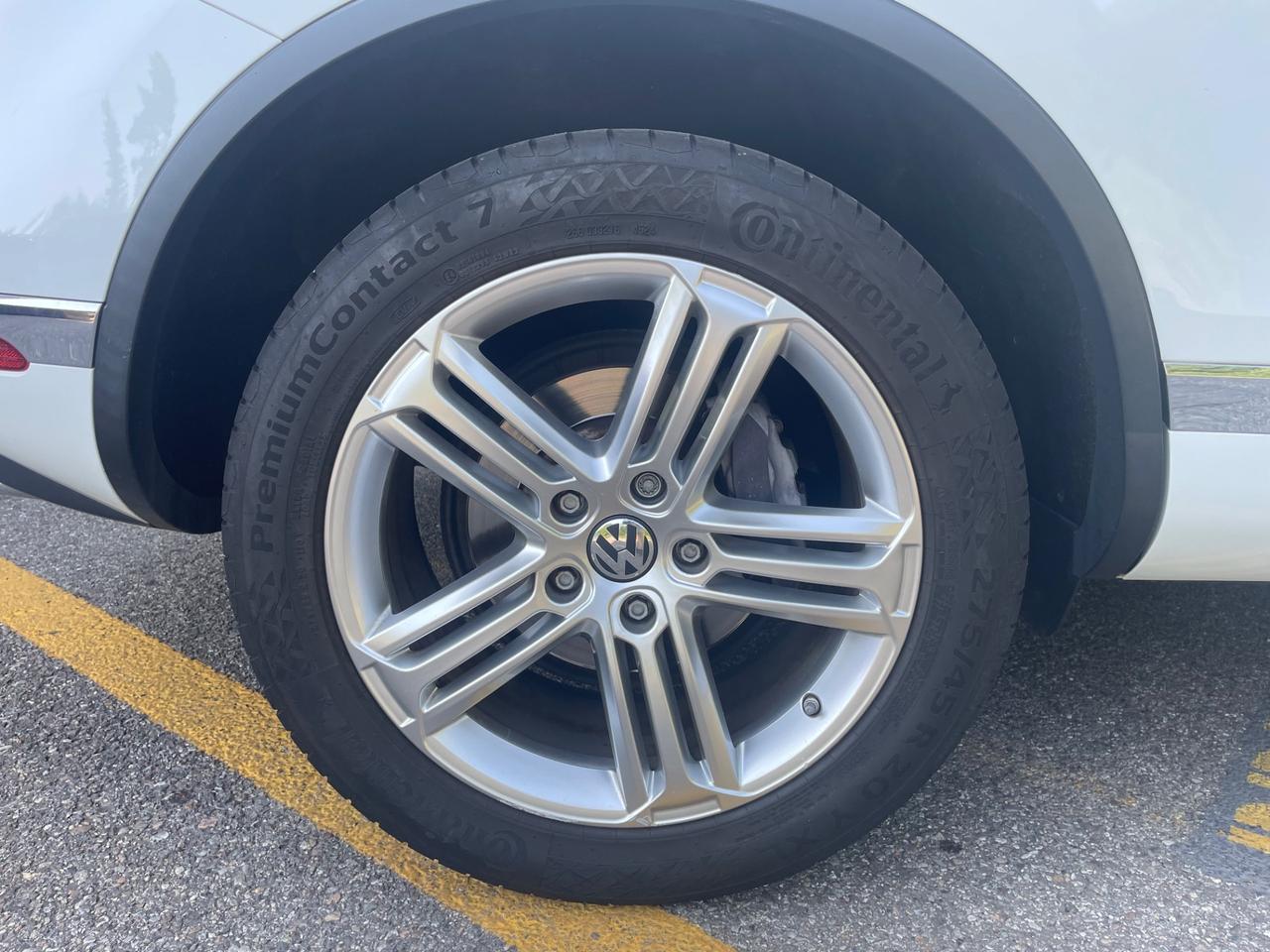 Volkswagen Touareg 3.0 TDI 262 CV *pelle*Automatik*Tetto*Pelle