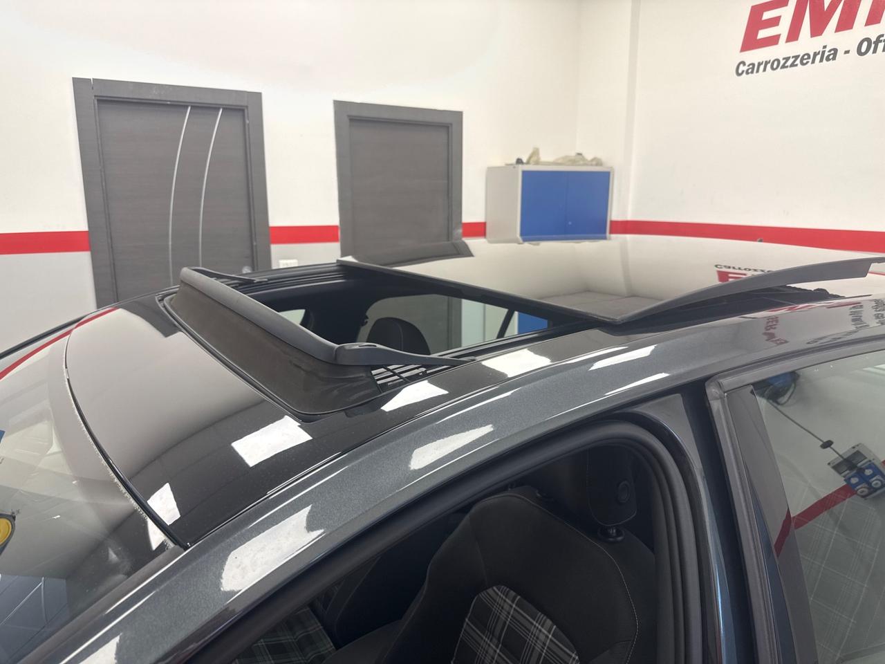 Volkswagen Golf GTD 2.0 TDI DSG 5p. BlueMotion Technology