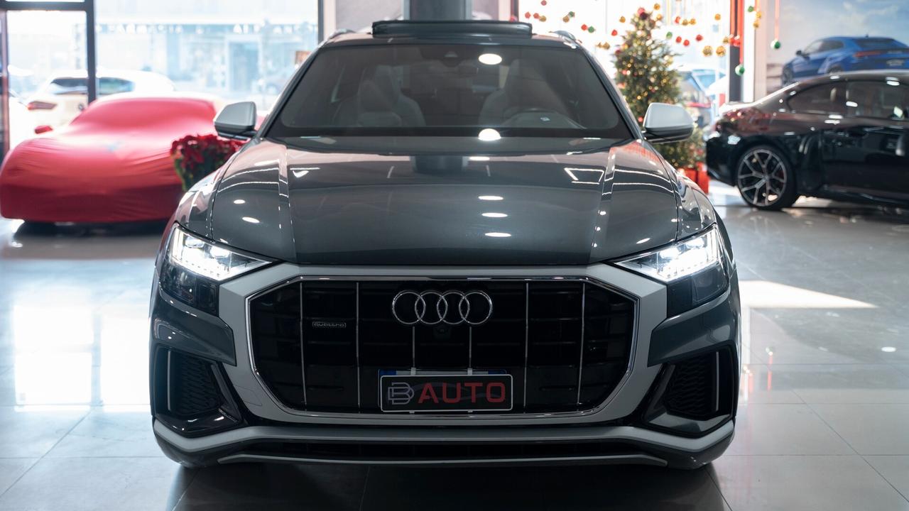 Audi Q8 50 3.0 TDI MHEV QUATTRO S LINE 22" TETTO SOSPENSIONI LUCI FULL OPTIONAL