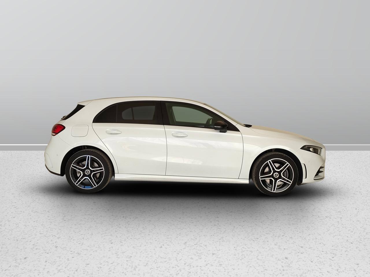 Mercedes-Benz Classe A - W177 2018 - A 250 e phev (eq-power) Premium auto