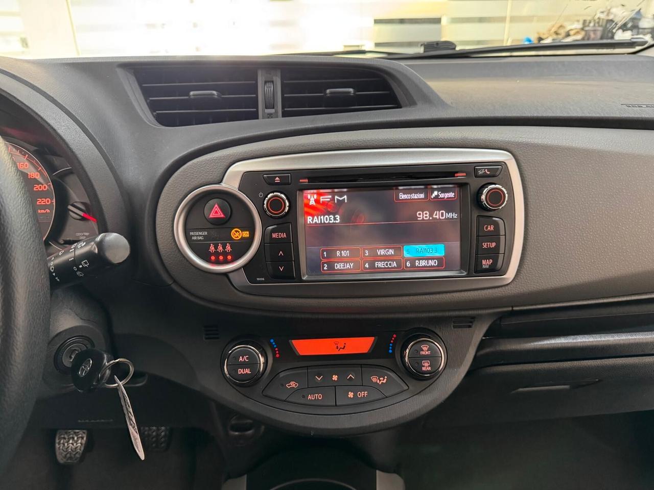 Toyota Yaris 1.4 Diesel 90/CV 5 porte Lounge