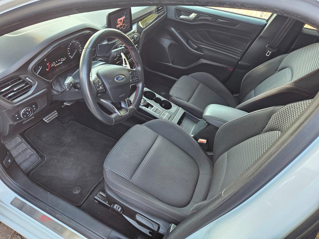 Ford Focus 1.0 EcoBoost 125 CV automatico 5p. ST-Line Co-Pilot