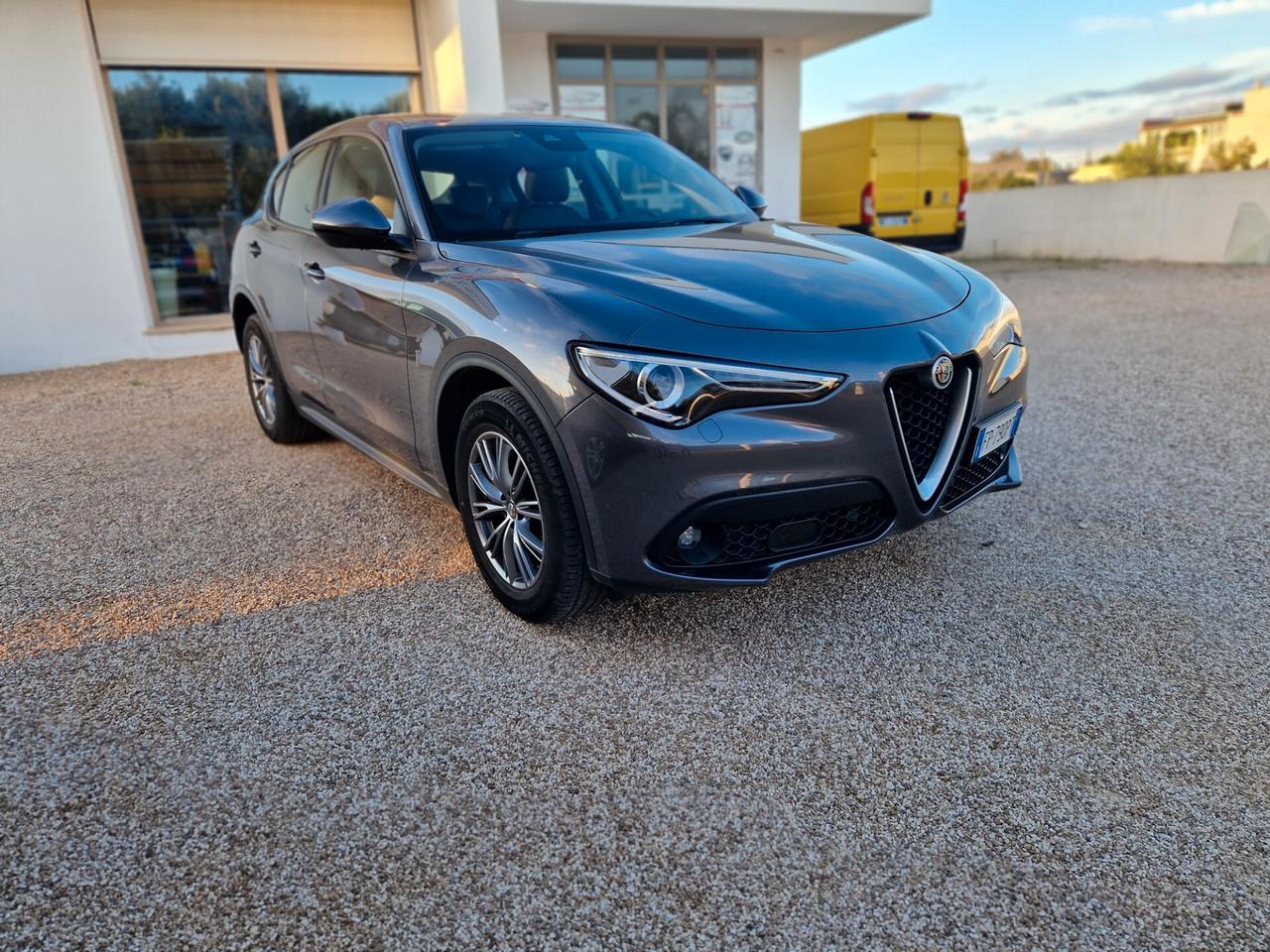 Alfa Romeo Stelvio 2.2 Turbodiesel 210 CV AT8 Q4 Super