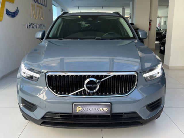 VOLVO XC40 T2 Geartronic Momentum Core