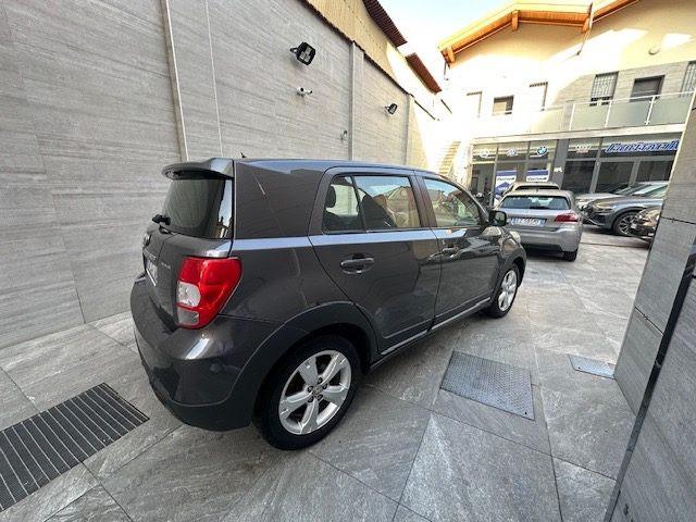 TOYOTA Urban Cruiser 1.3 Sol