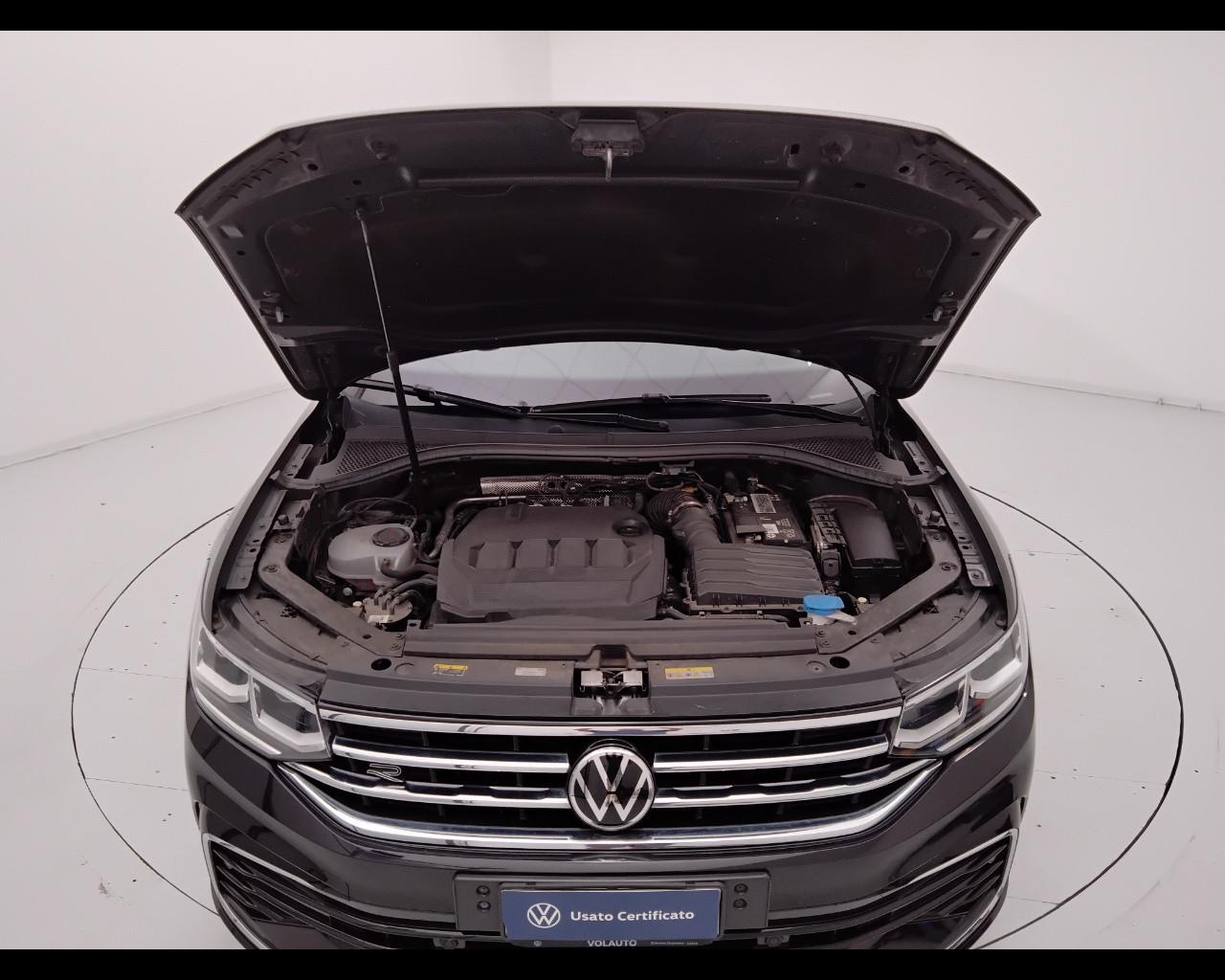 VOLKSWAGEN Tiguan II 2021 - Tiguan 2.0 tdi R-Line 4motion 150cv dsg