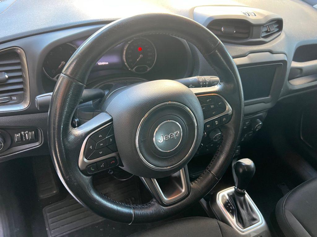 Jeep Renegade 1.6 Mjt DDCT 120 CV Limited da €199,00 mensili