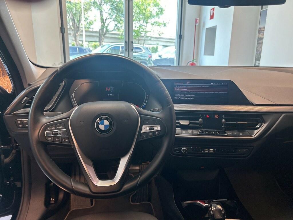 BMW Serie 1 5 Porte 116 d SCR Sport DCT
