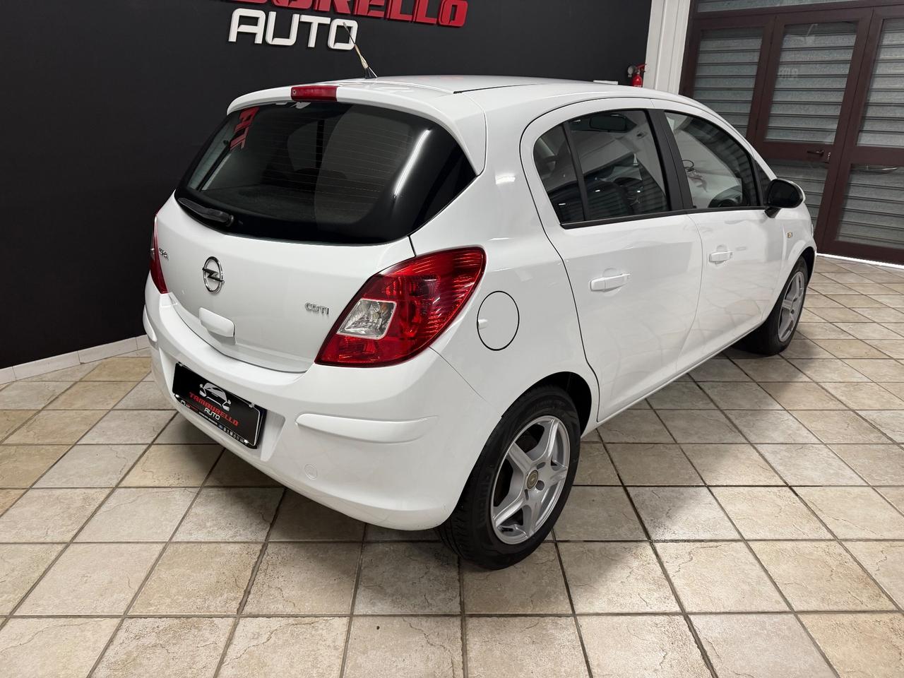 OPEL Corsa 1.3 CDTI (75) Sport 2014