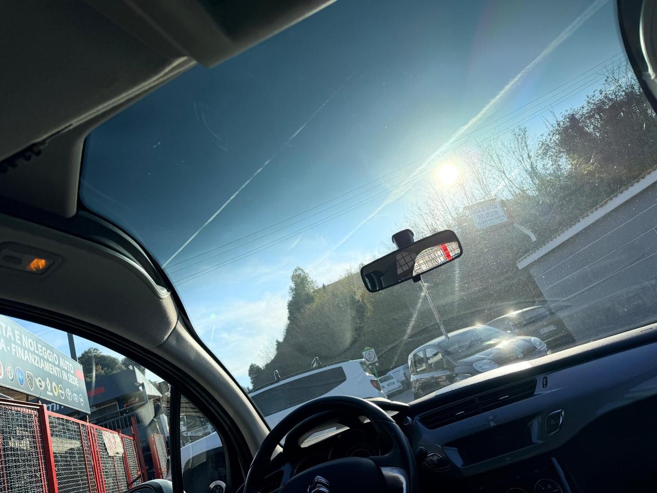 Citroen C3 1.4 Exclusive Style 2010