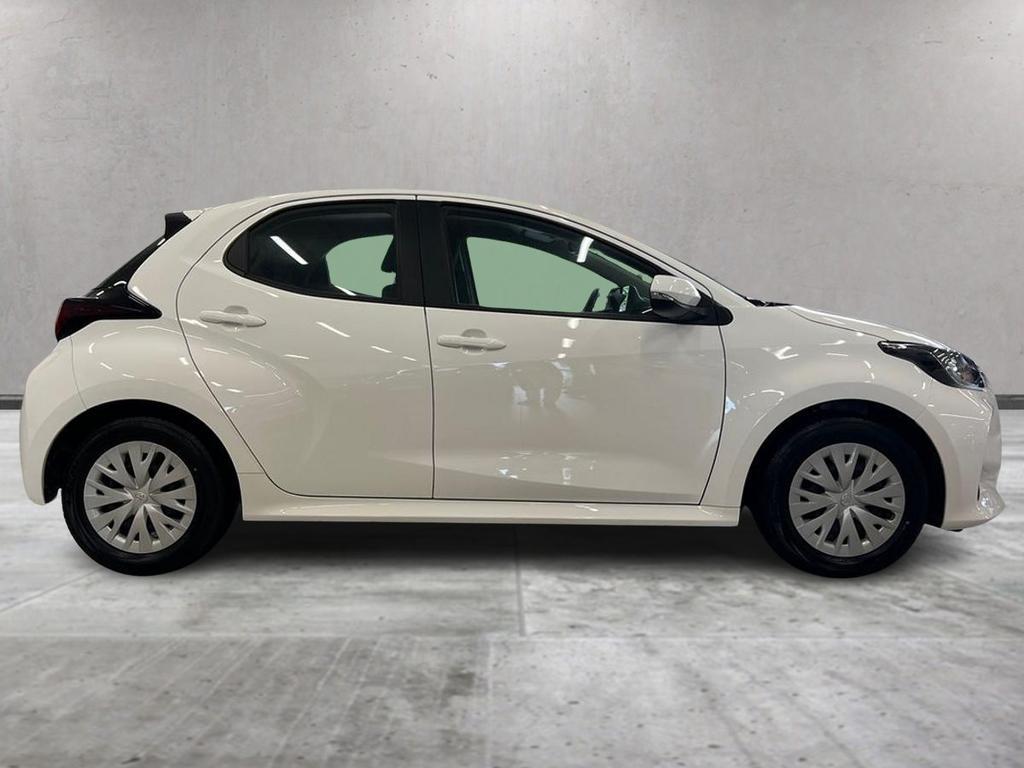 Toyota Yaris 1.5 hybrid Active