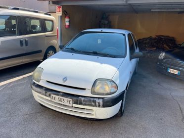 Renault Clio 1.2 cat 3 porte RT