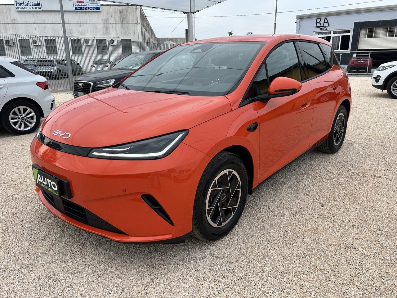 Byd Dolphin G DM-i 1.5 phev Boost 212cv NUOVA NO VINCOLI IVA ESPOSTA