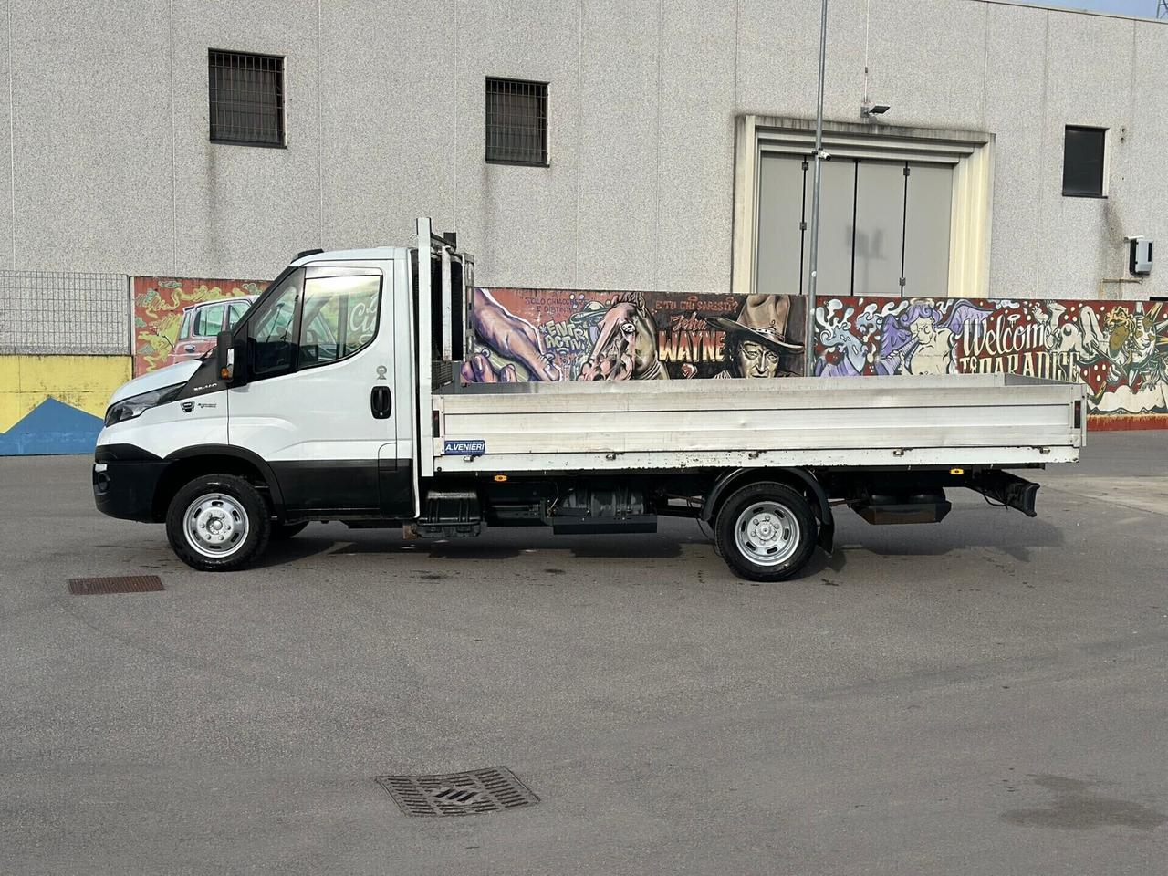 Iveco Dailly benzina metano cassone 4.40