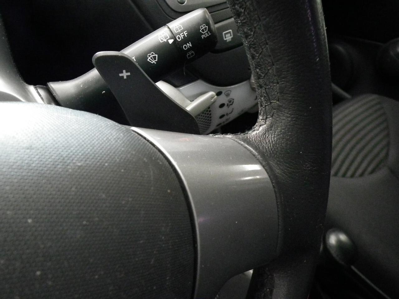 Peugeot 107 1.0 BZ 5P AUTOMATICA CON LA FRIZIONE DEL CAMBIO AUTOMATICO NUOVA !