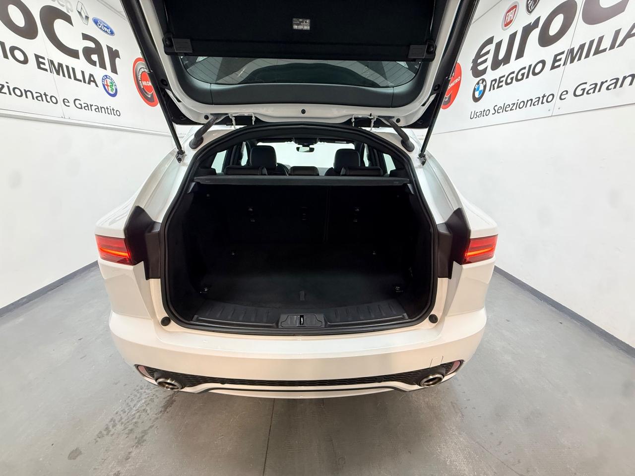 Jaguar E-Pace 2.0D 180 CV AWD aut. R-Dynamic HSE 05/2020 Euro 6B
