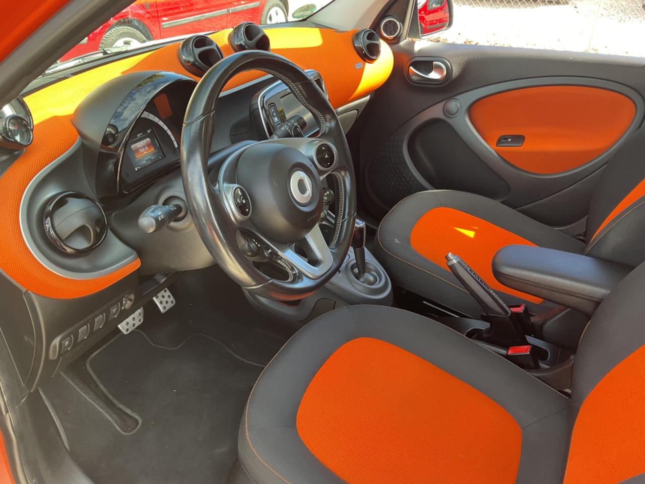 Smart ForFour 900 Turbo allestimento Brabus