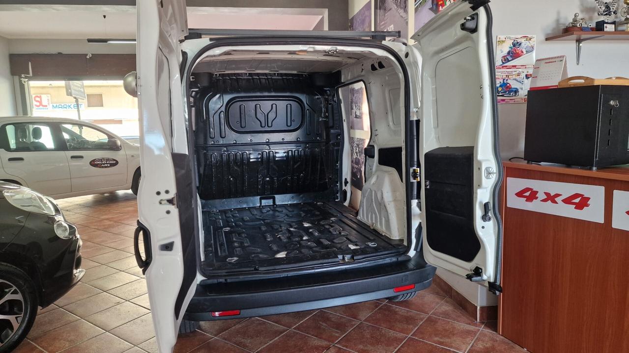 Fiat Doblò 1.6 Multijet 105 CV full optional