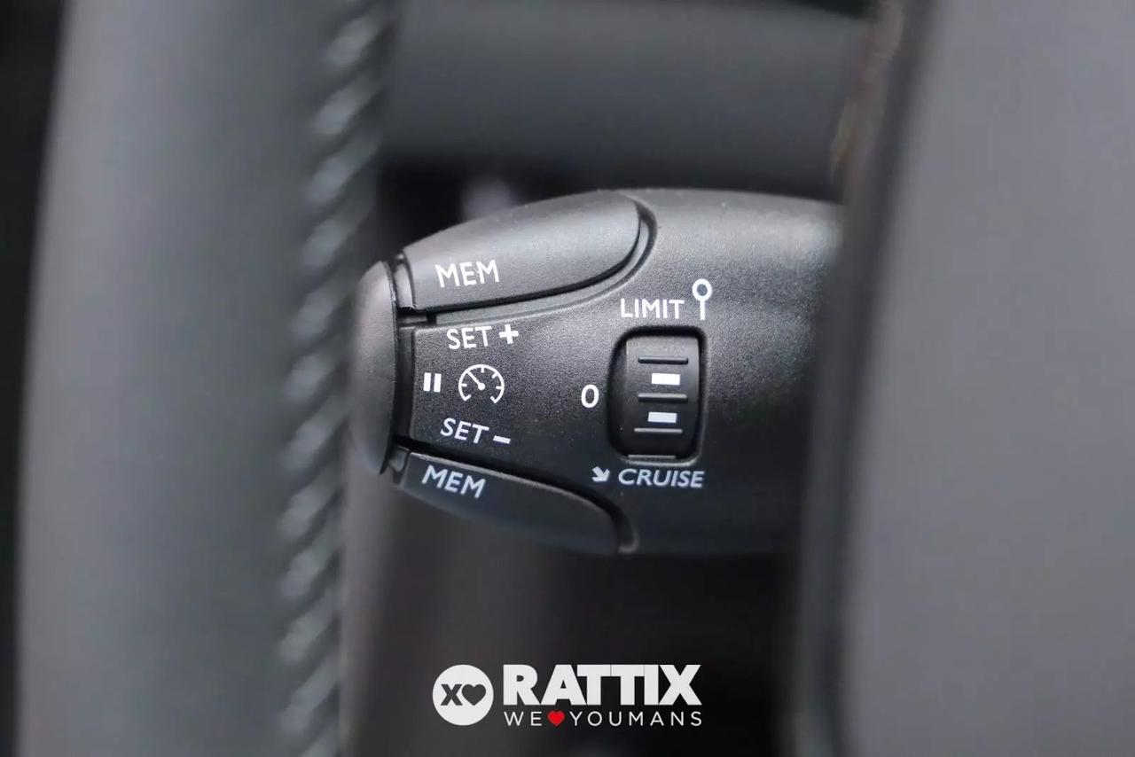 Peugeot 208 1.2 Puretech 100CV Style