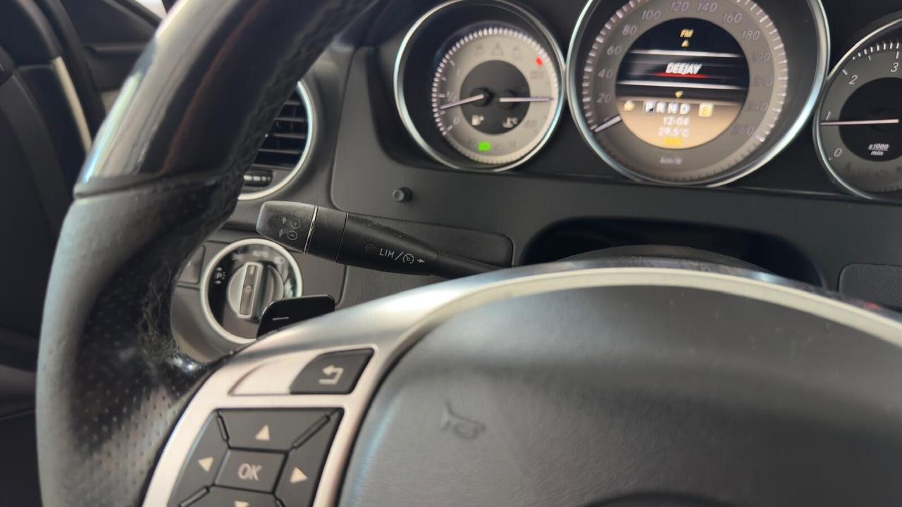 Mercedes-benz C 220 C 220 CDI BlueEFFICIENCY Coupé Avantgarde