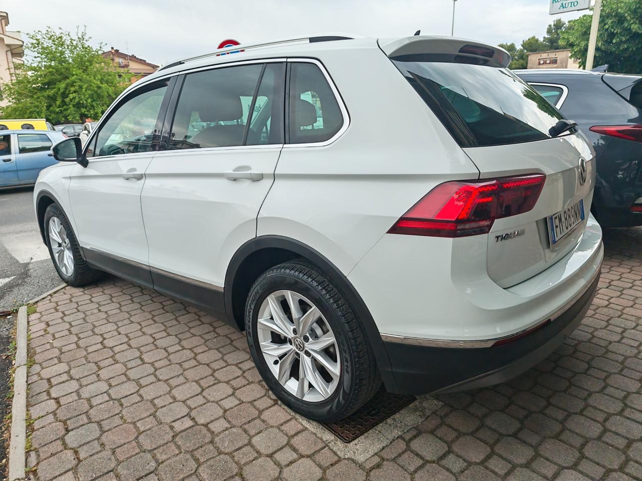 Volkswagen Tiguan 2.0 TDI SCR 4MOTION Sport BlueMotion Technology