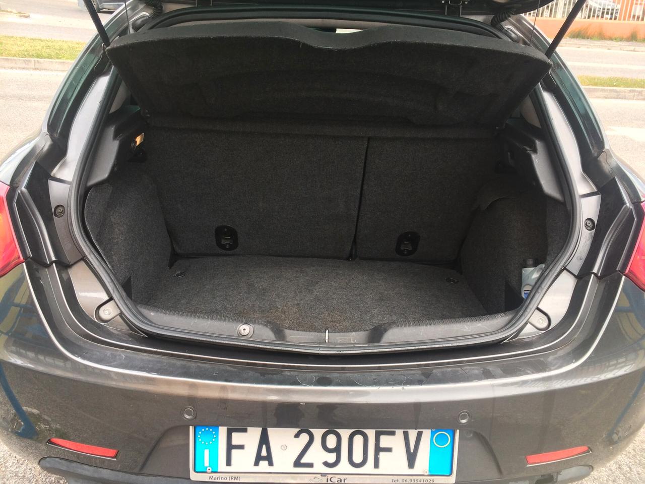 2013 Alfa Romeo Giulietta 1.6 JTDm-2 105 CV Distinctive tagliandata !