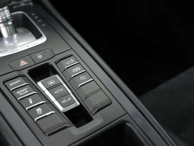 Porsche 911 coupe 3.8 carrera 4 gts pdk