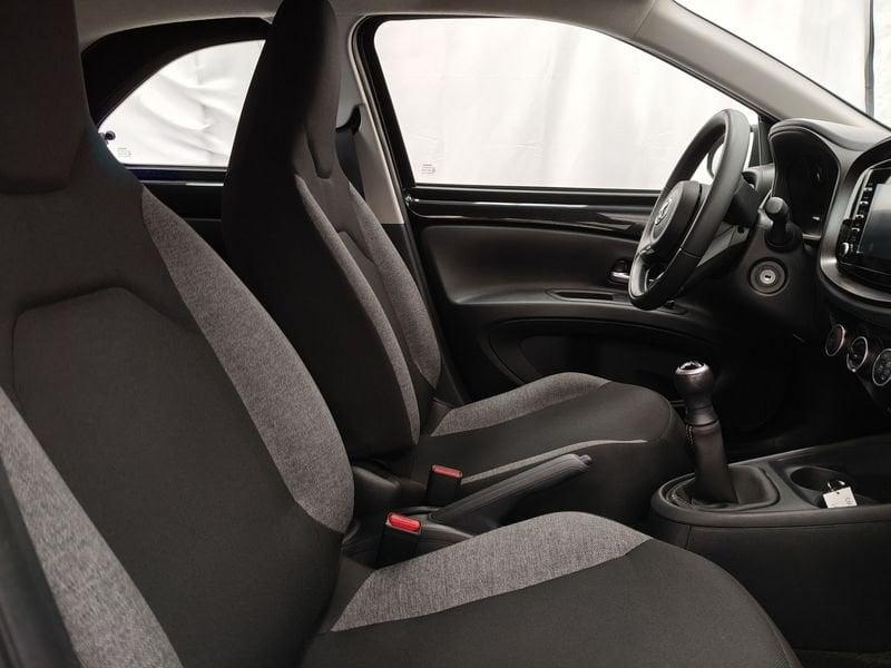 Toyota Aygo X Aygo X 1.0 VVT-i 72 CV 5 porte Active