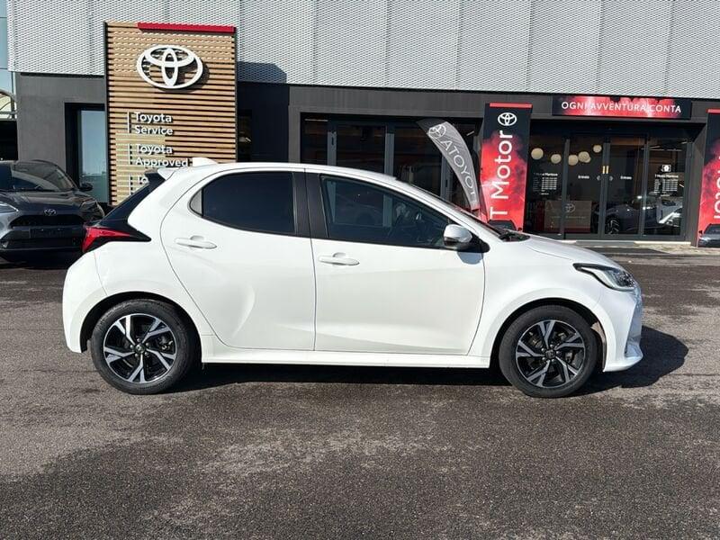 Toyota Yaris Hybrid Trend MY24