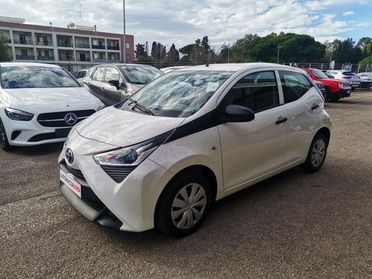 TOYOTA Aygo Connect 1.0 VVT-i 72CV 5 porte x-business
