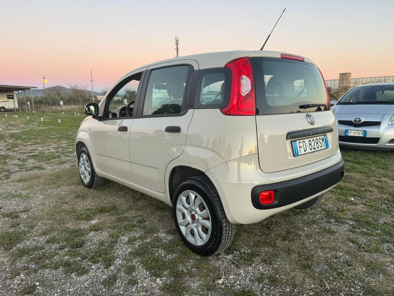 Fiat Panda 0.9 Natural Power 2016 SOLO 98.000 KM