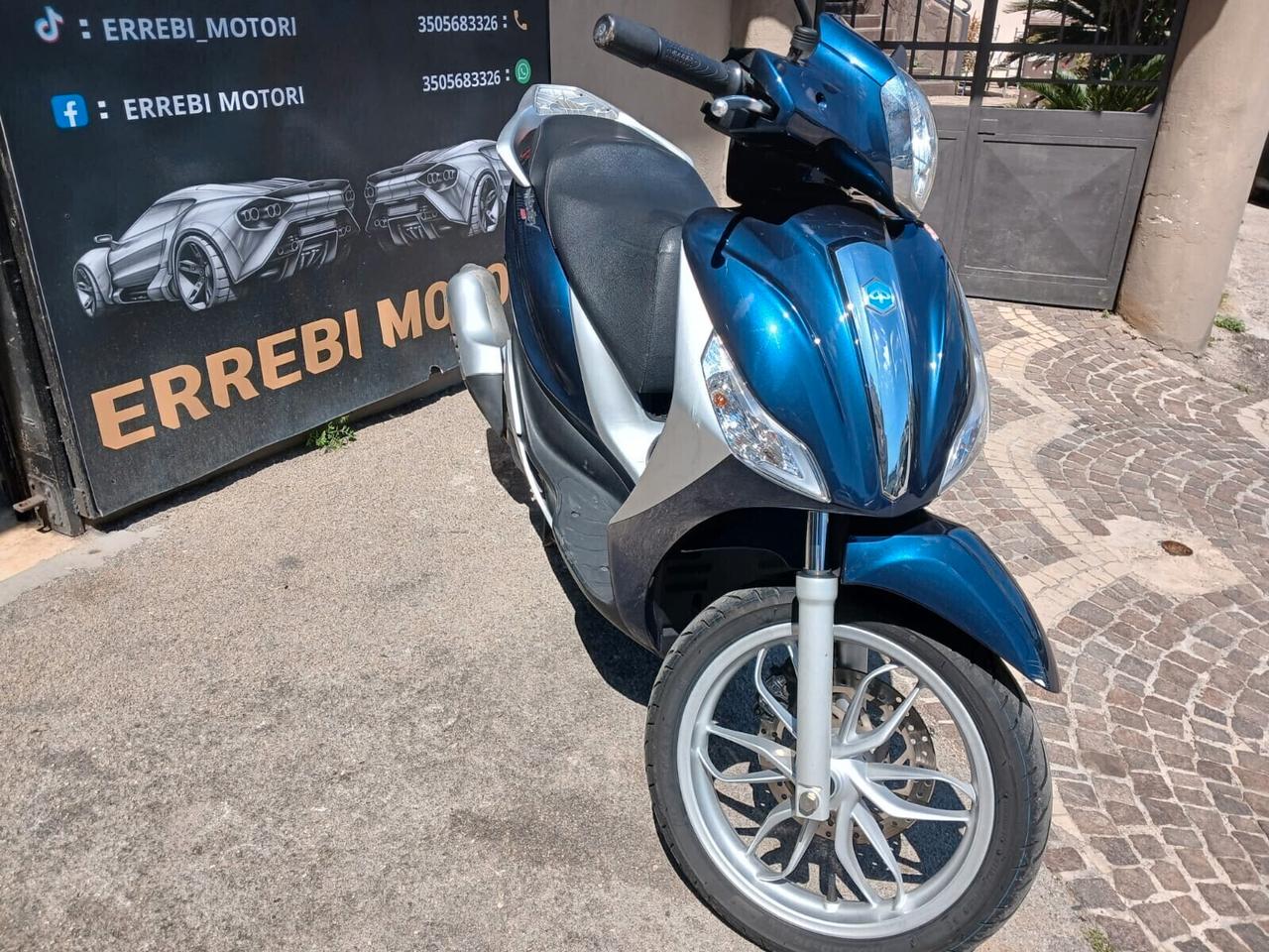 Piaggio Medley 125