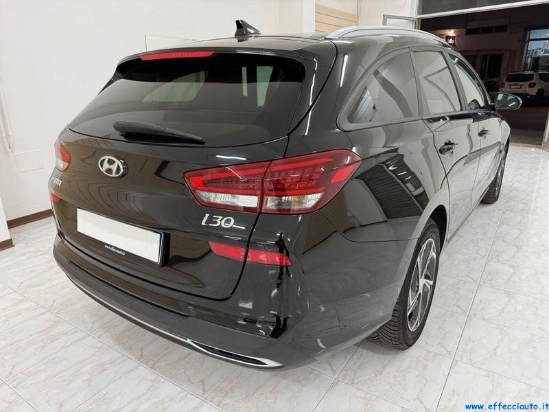 Hyundai i30 1.6crdi DCT 48V Prime 136cv