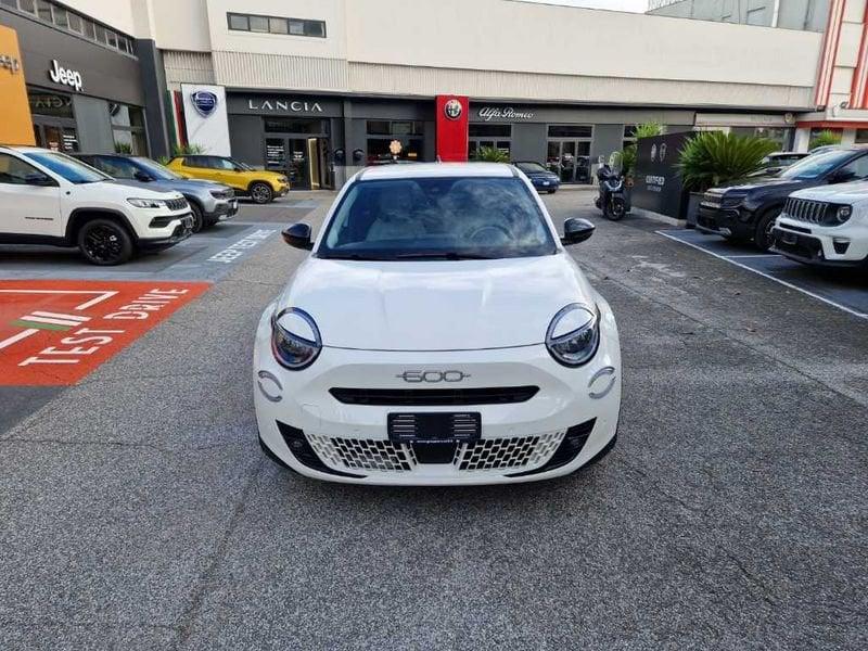 FIAT 600 (2023-->) Hybrid DCT MHEV La Prima