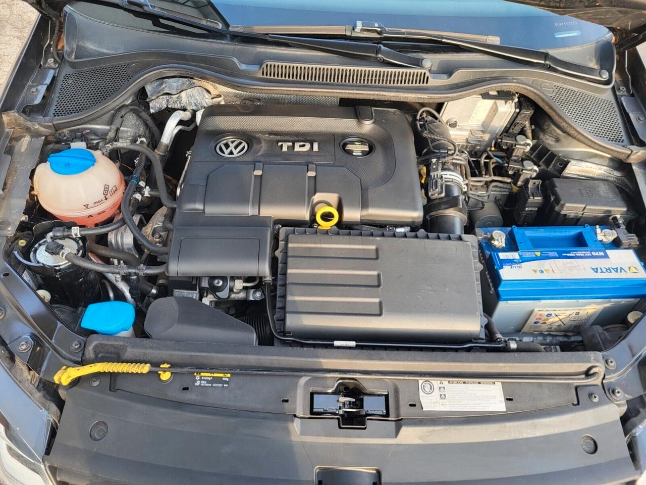 VOLKSWAGEN POLO 1,4 TDI-EURO 6B-FOTO 3 REVISIONI