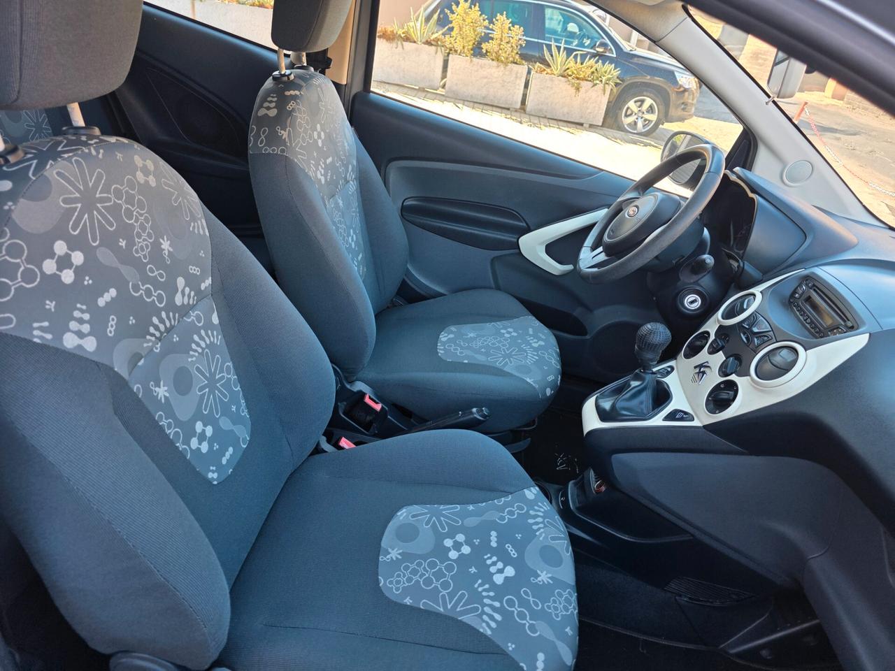 Ford Ka Ka+ 1.3 TDCi 75CV cDPF Business