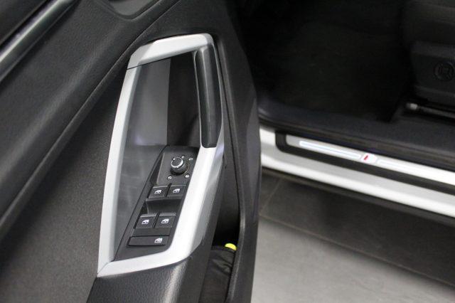 AUDI Q3 2.0 TDI 150 CV S-Tronic S-Line Edition