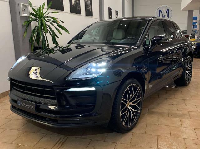 Porsche Macan Macan I 2022 2.0 265cv pdk IVA ESPOSTA